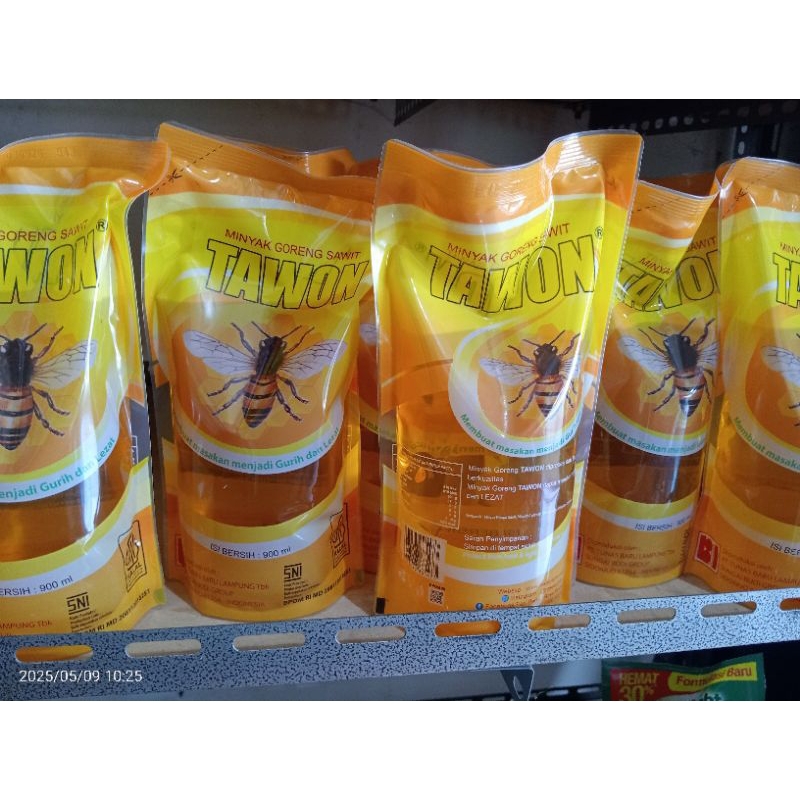 

MINYAK GORENG//TAWON 900 ML // KEMASAN REVIL