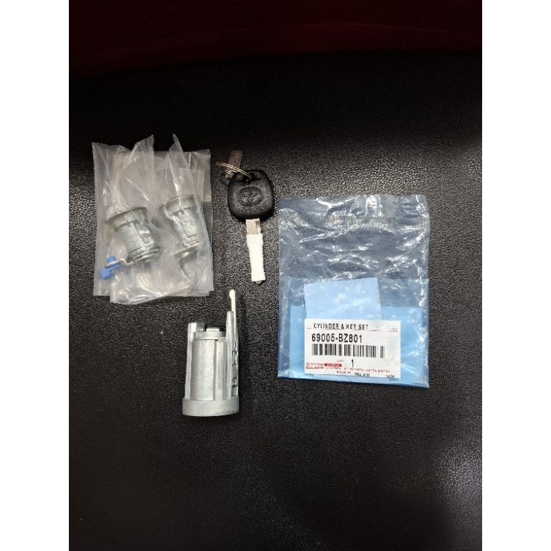 69005-BZ800 Kunci Set Agya 69005-BZ801