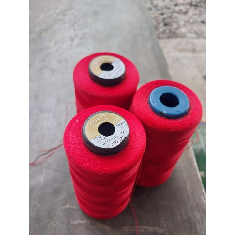 benang obras polyster warna merah cabai