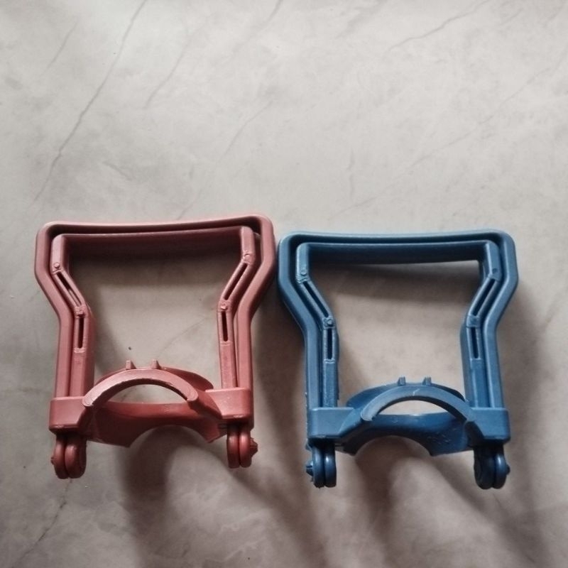 ALAT ANGKAT GALON, ANGKAT GALON AQUA DAN SEJENISNYA. MEMUDAHKAN MEMBAWA GALON