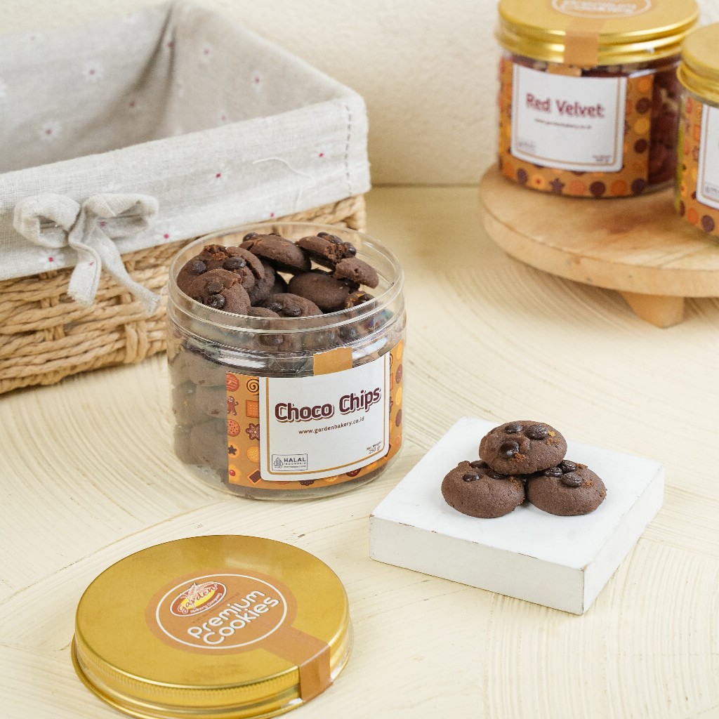 

[PAKET HEMAT 3 TOPLES] Choco Chips Chocolate Premium Cookies Garden Bakery Kue Kering Lumer Snacks