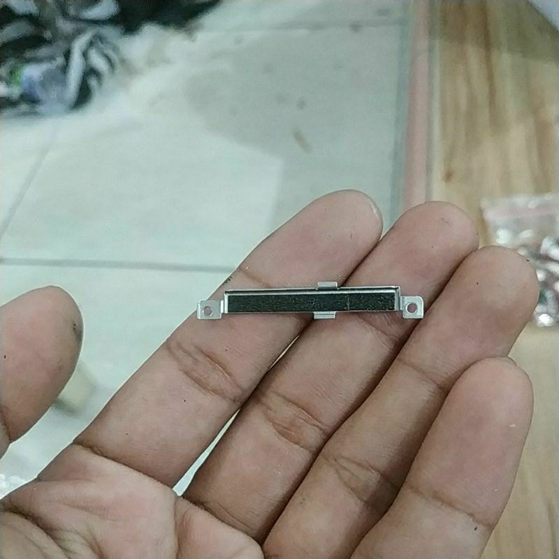 seng bekas Oppo f1s