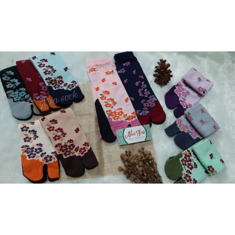 Kaos kaki anak jempol / kaos kaki jempol anak perempuan / kaos kaki sekolah