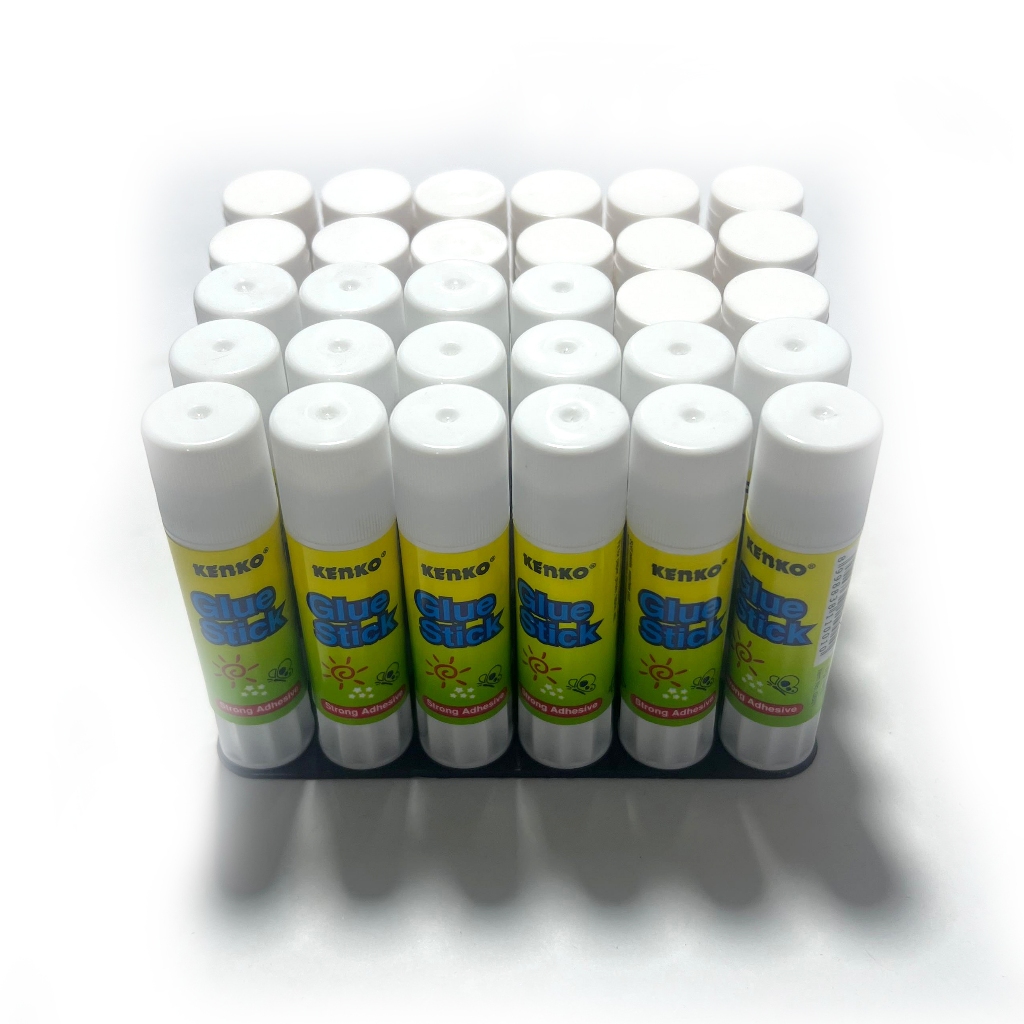 

Lem Glue Stick 15 gram KENKO (1 Kotak = Isi 20)