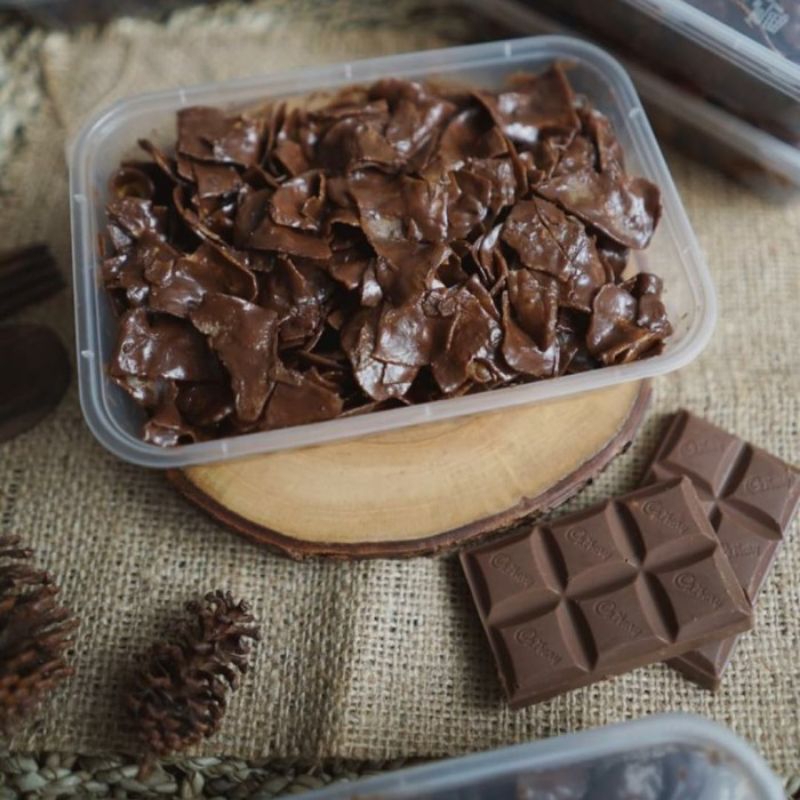 

keripik pisang coklat lumer, 250gr cemilan manis