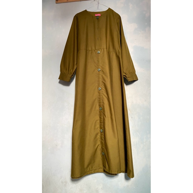 PRELOVED GAMIS NAISHA