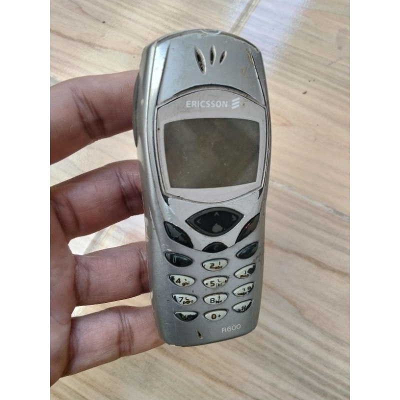 ericsson R600 bahan mati