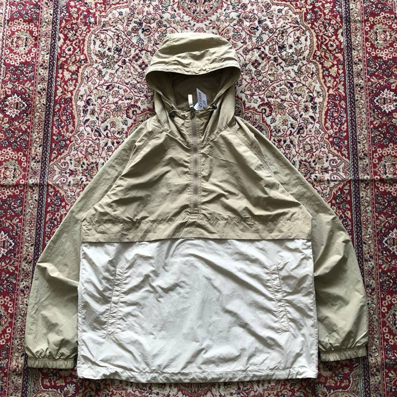 Uniqlo oversize nylon anorak jacket F496