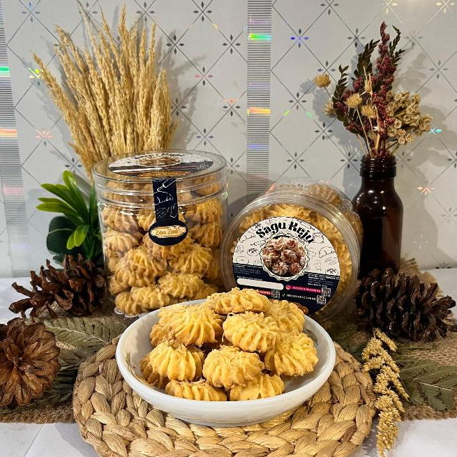 

Kue Kering Sagu Keju by zeezeecookies