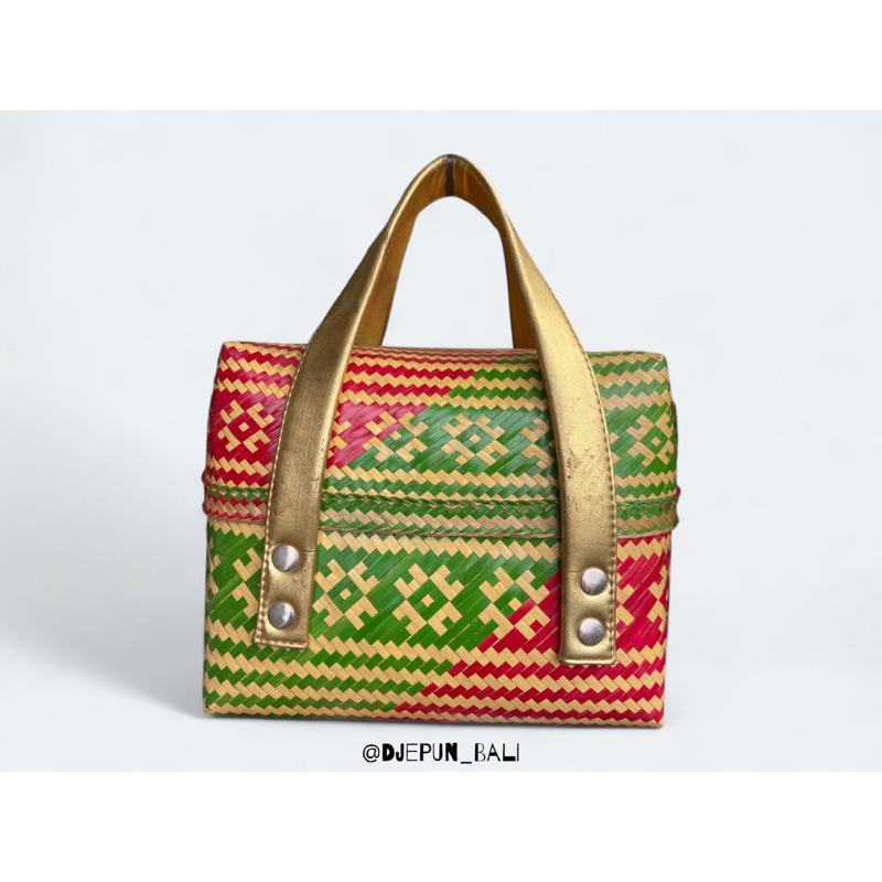 Tas Keben/Tas anyaman bambu