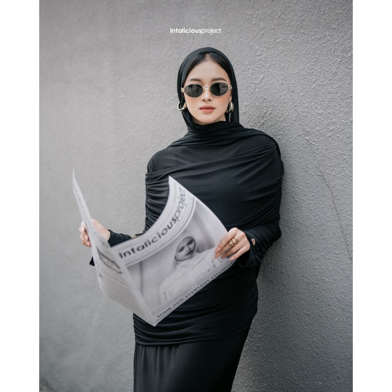 Intaliciousproject - Monalisa Dress in Black