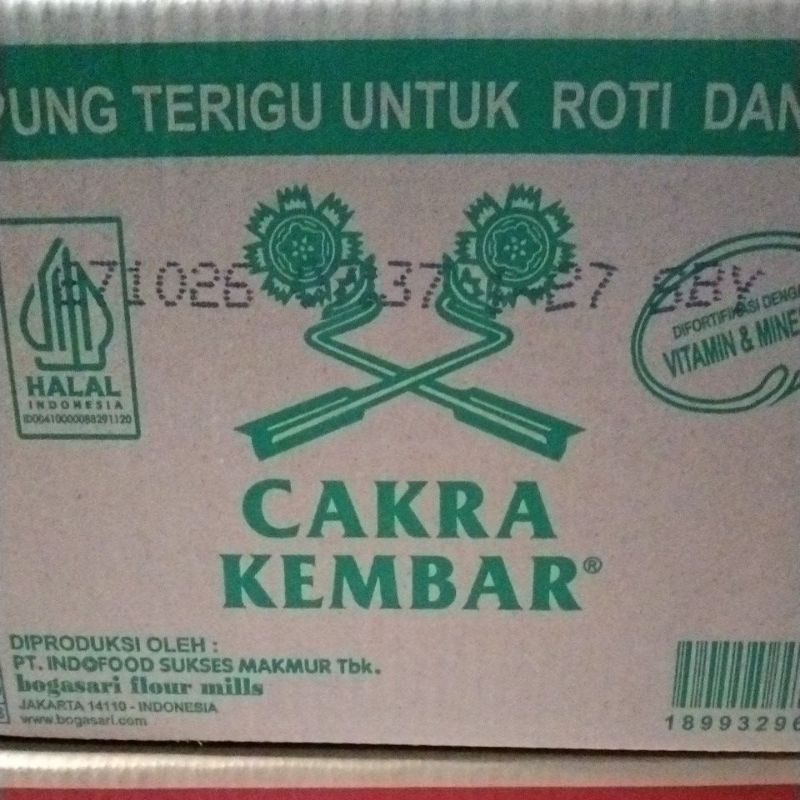 

1 Karton EXP okt 2026 - Tepung Terigu Cakra Kembar 1kg (Kemasan Transparan)