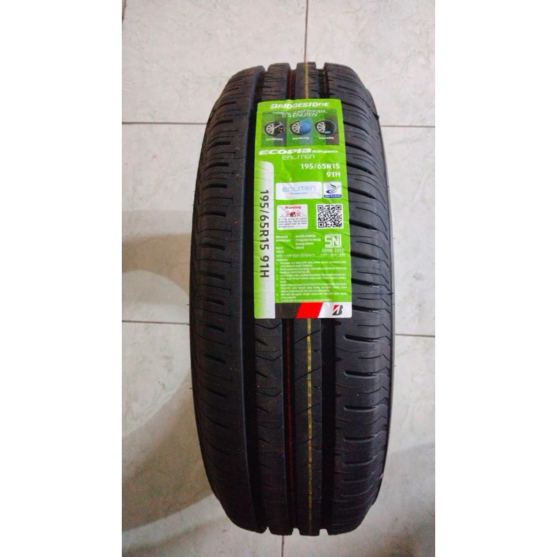 Bridgestone 195/65 r15 EP 300