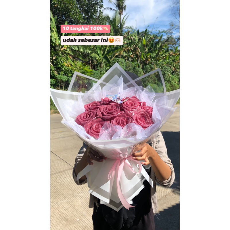 

BUCKET PITA SATIN 7 tangkai