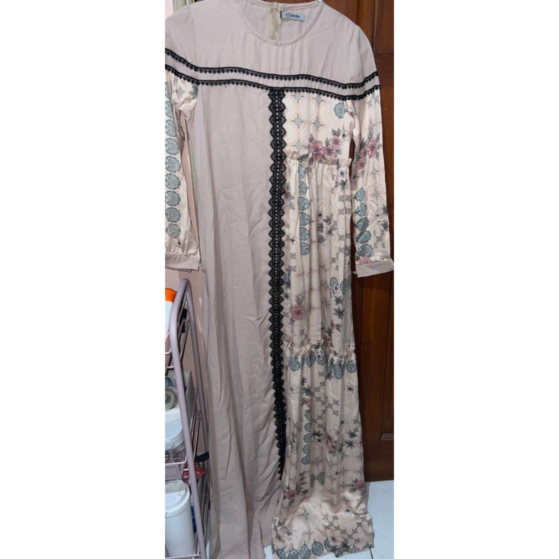 Nawal Dress (Beige) size S - Javina