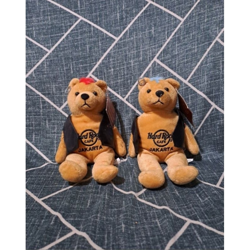 Boneka teddy souvenir Hard Rock Cafe