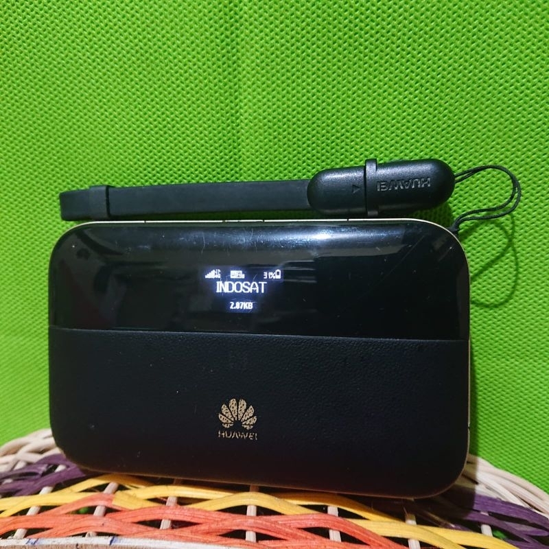 Modem Wifi 4G Pro2 Huawei E5885Ls-93a UNLOCK All Operator 4G LTE (Batre 6400Mah)