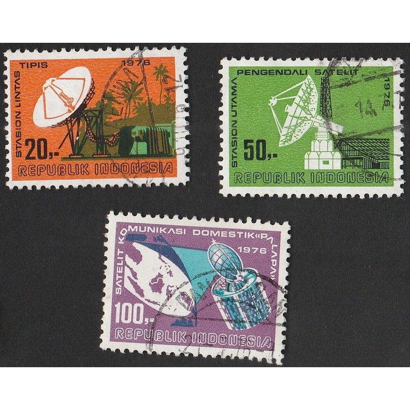 

A 12209 SET LENGKAP PRANGKO INDONESIA TEMA SATELIT KOMUNIKASI TAHUN 1976 DENGAN KONDISI SUDAH ADA CAP