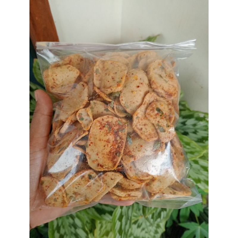 

keripik basreng daun jeruk 250gr keripik basreng pedas