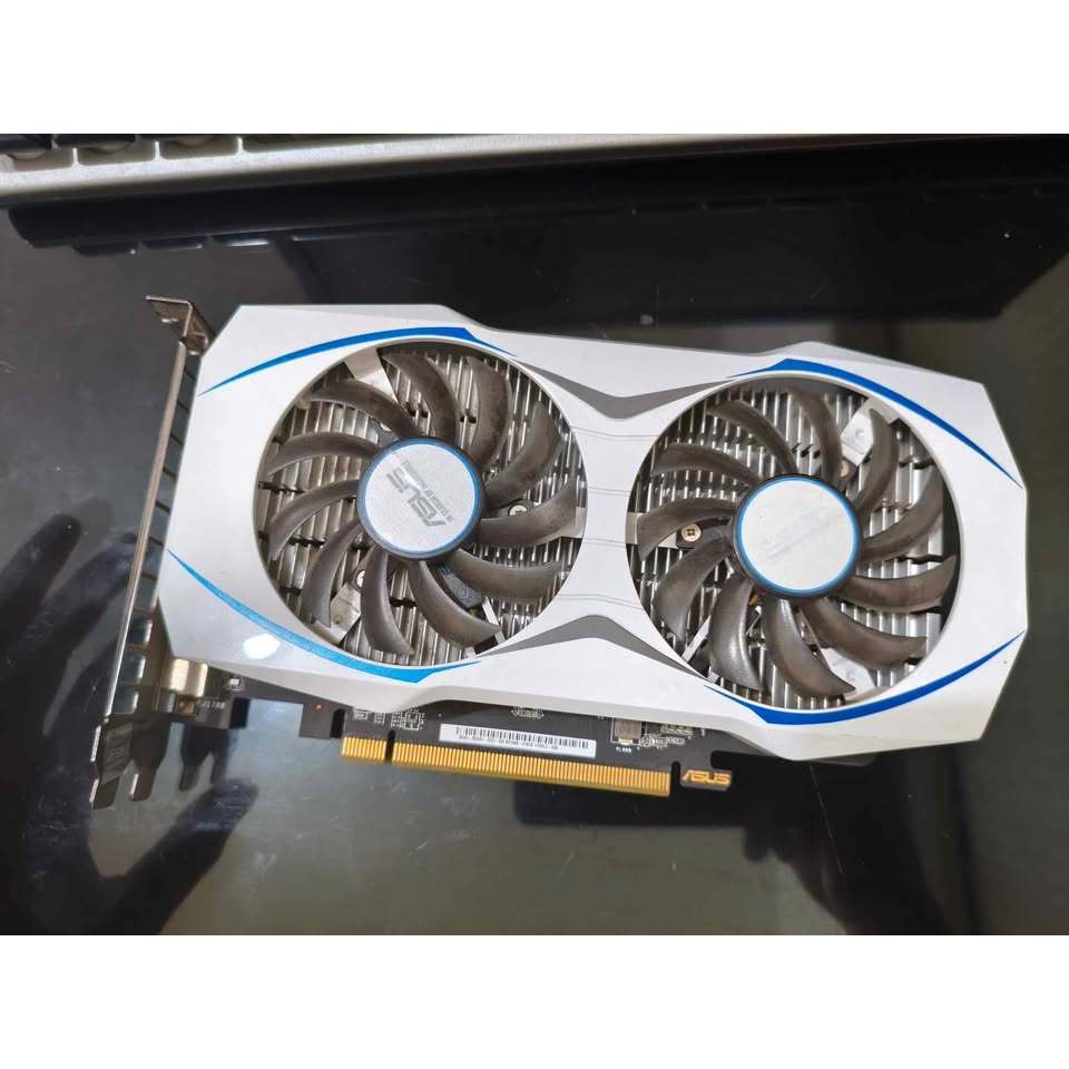 VGA Asus dual RX 460 2 GB