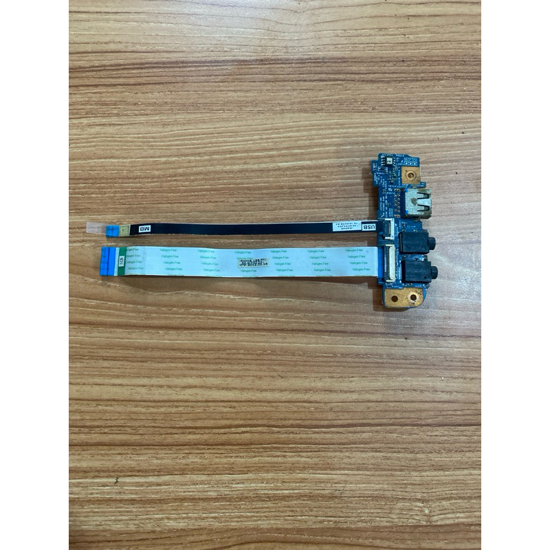 port usb laptop acer aspire 4750 4752 port mic/ audio