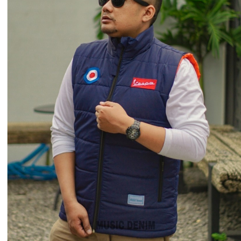 Rompi Piaggio & MOODS VESPA Navy  - Nyaman dan Stylish untuk Aktivitas Sehari-Hari