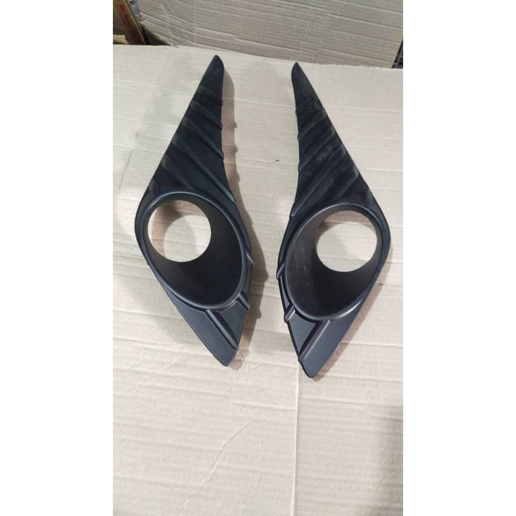 Cover tutup foglamp yaris 2018 2019 2020 - Kanan supir