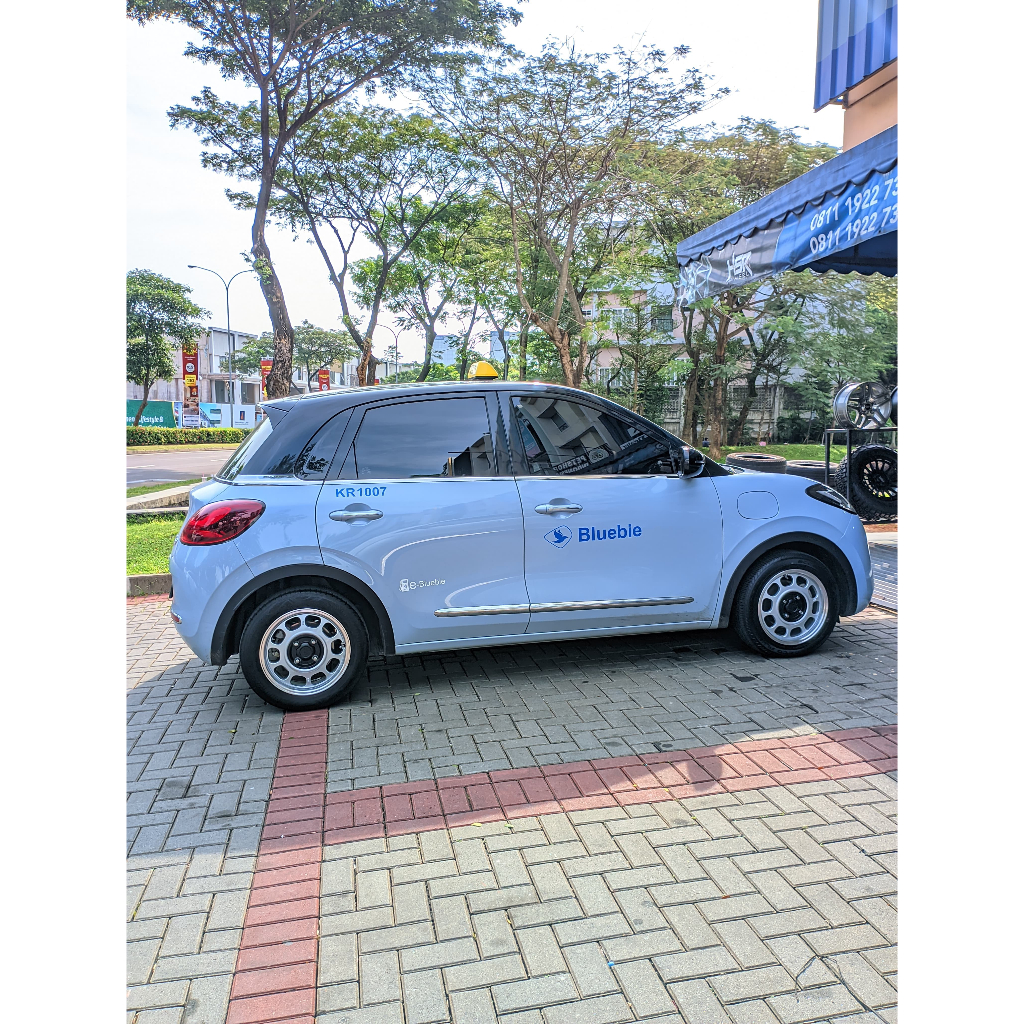 Paket Hemat Velg Mobil Wuling Binguo HSR Klg Ring 15 +Ban Accelera