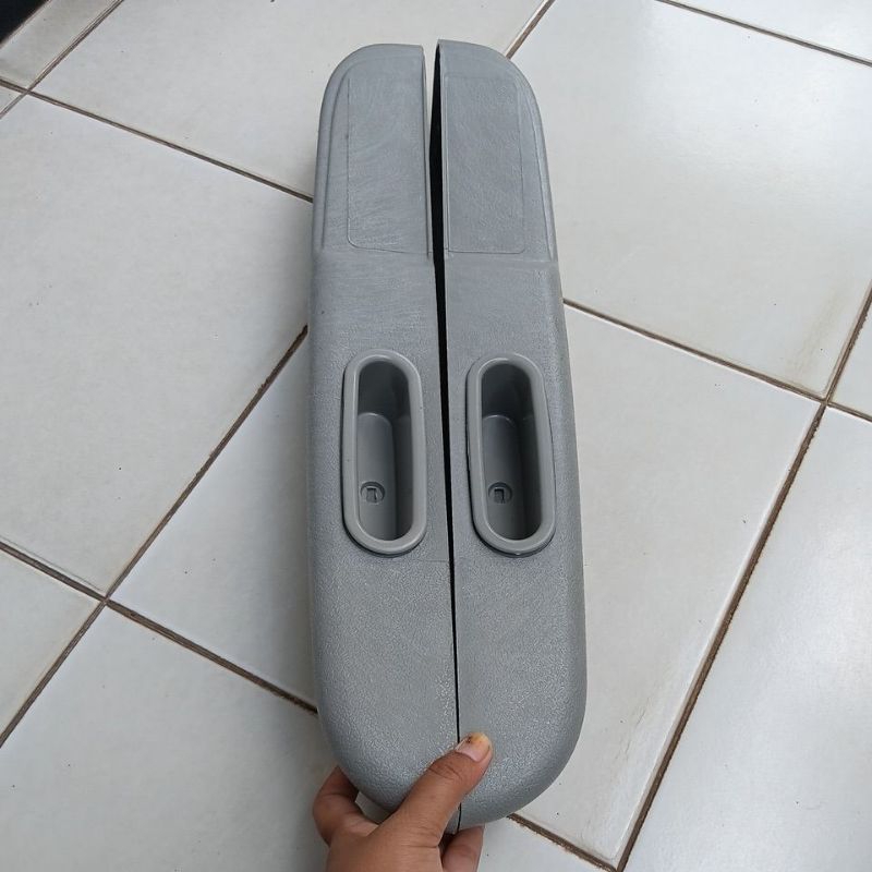 AMBRES / ARMREST TOYOTA KIJANG GRAND / KIJANG KAPSUL / KIJANG LGX / SSX / EFI