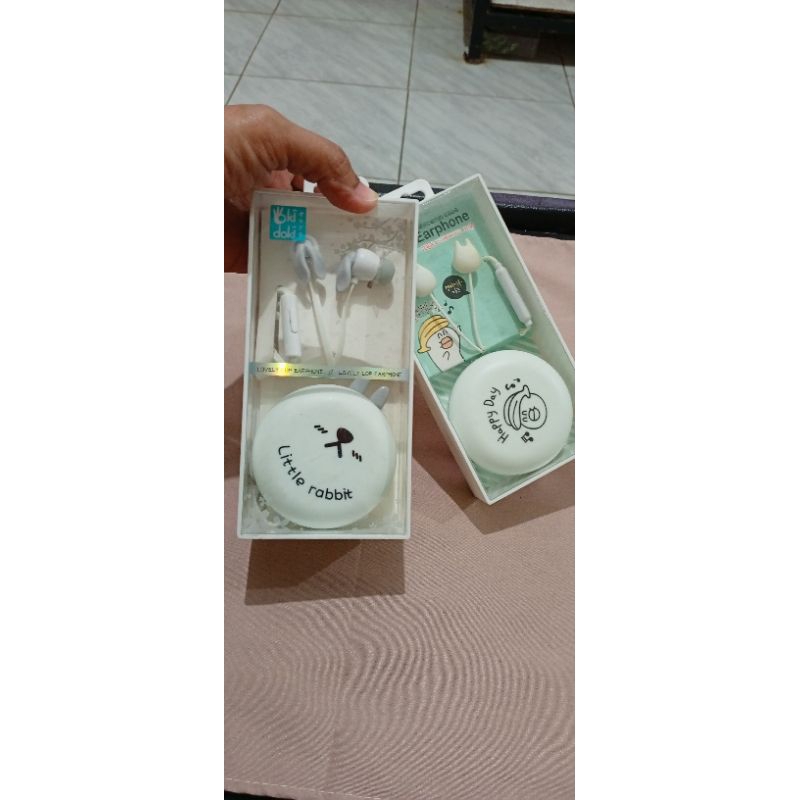 earphones lucu OKI DOKI