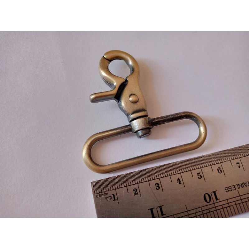 Pengait tali tas cantolan besi bakar aneka ukuran