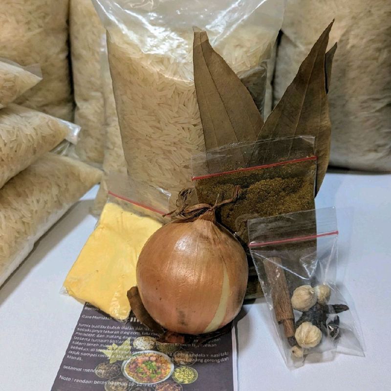 

Beras basmati asli 1 kg tambah bumbu kebuli plus rempah