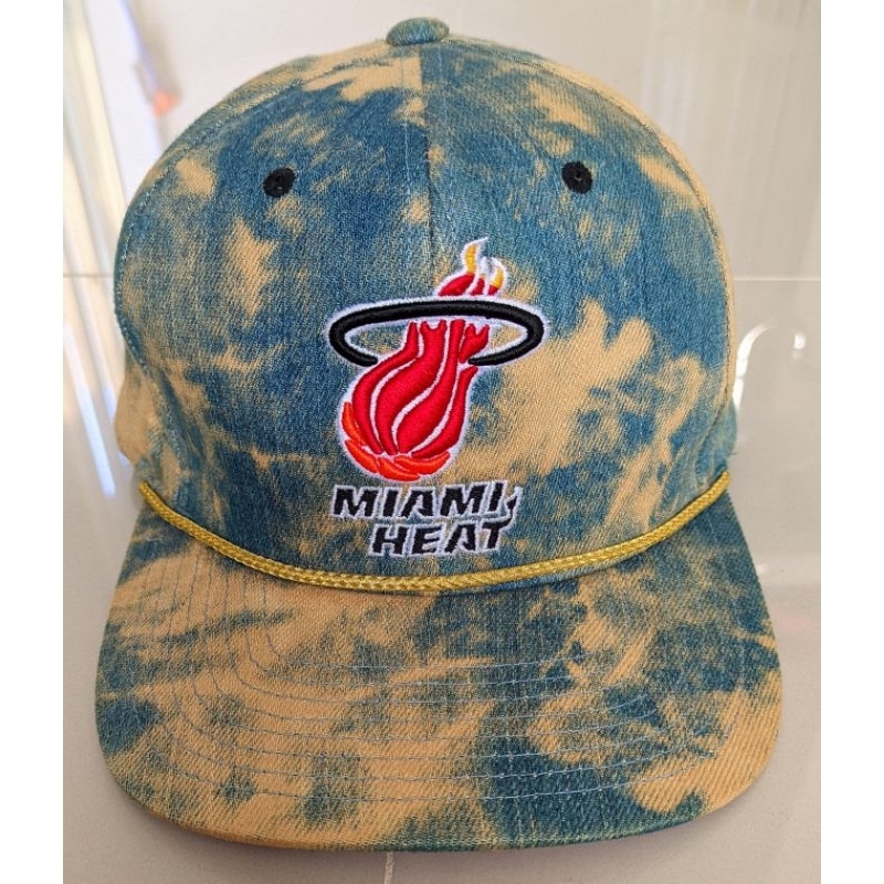 topi miami heat