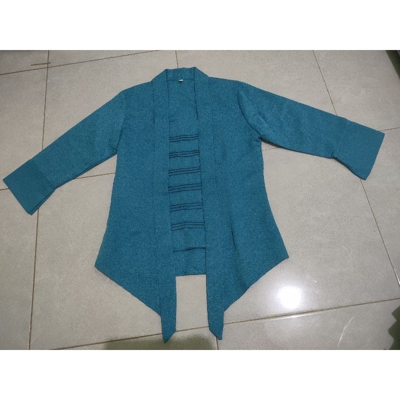 Kebaya kutu baru ukuran S