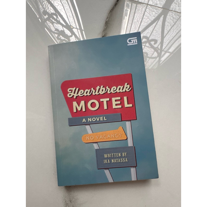 preloved Heartbreak Motel