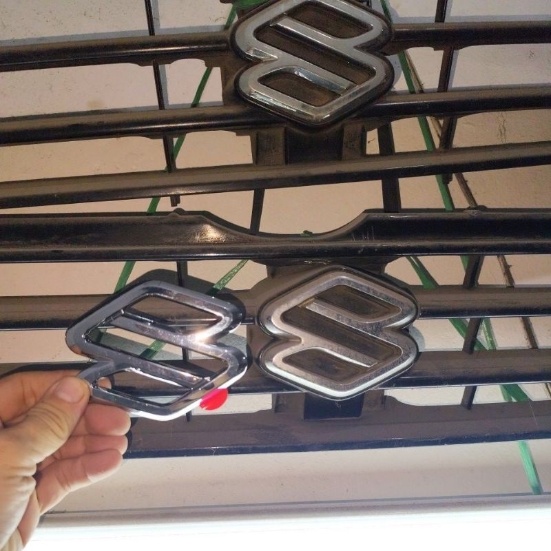 Emblem S Grill karimun kotak