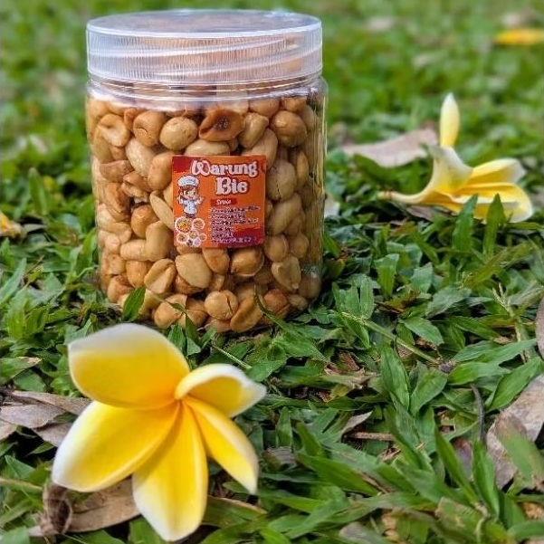 

Kacang Goreng Bawah Putih Betawi Renyah