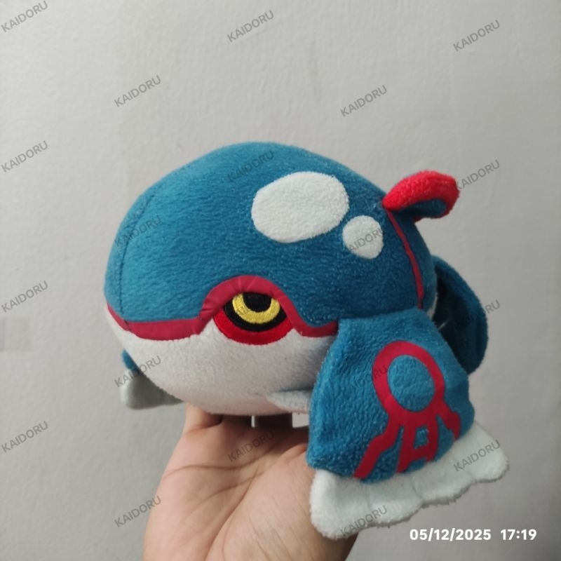 Kyogre Boneka Pokemon Center