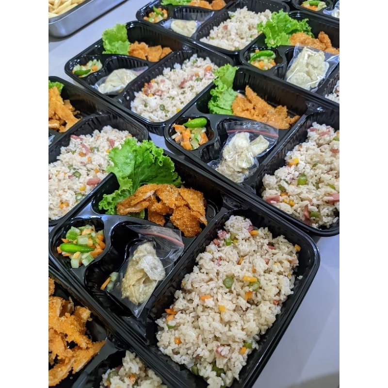 

Menu Ala Cafe - Nasi goreng kampung chiken katsu/ayam krispy
