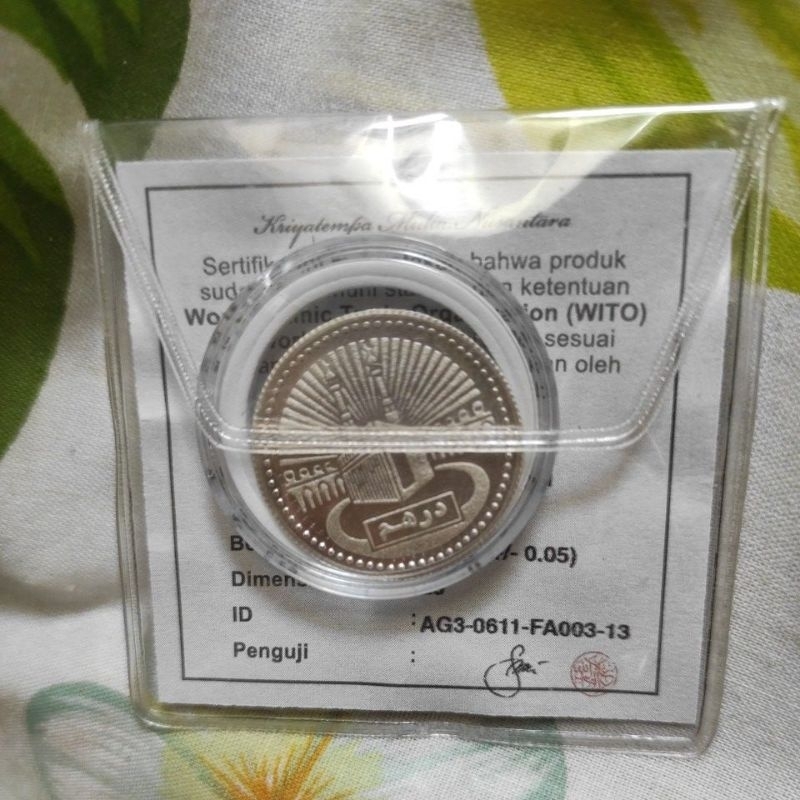 Silver perak dirham sertifikat
