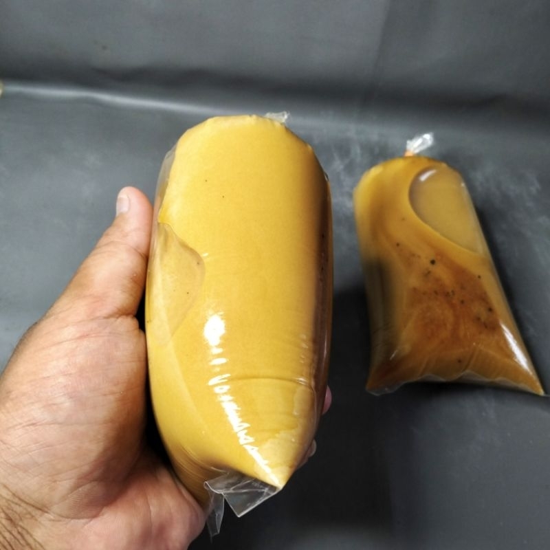 

Petis Asin / Petis Madura / Petis Asin 500 Gram / Petis Bumbu / Petis Ikan Tuna / Petis Rujak