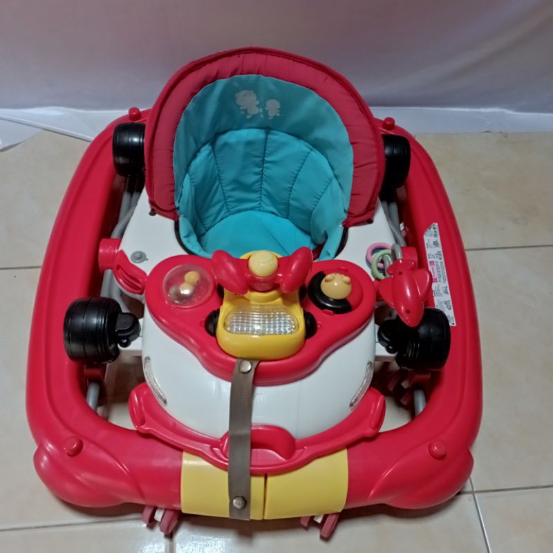 Babywalker BabyDoes CH1085 Mobil Merah