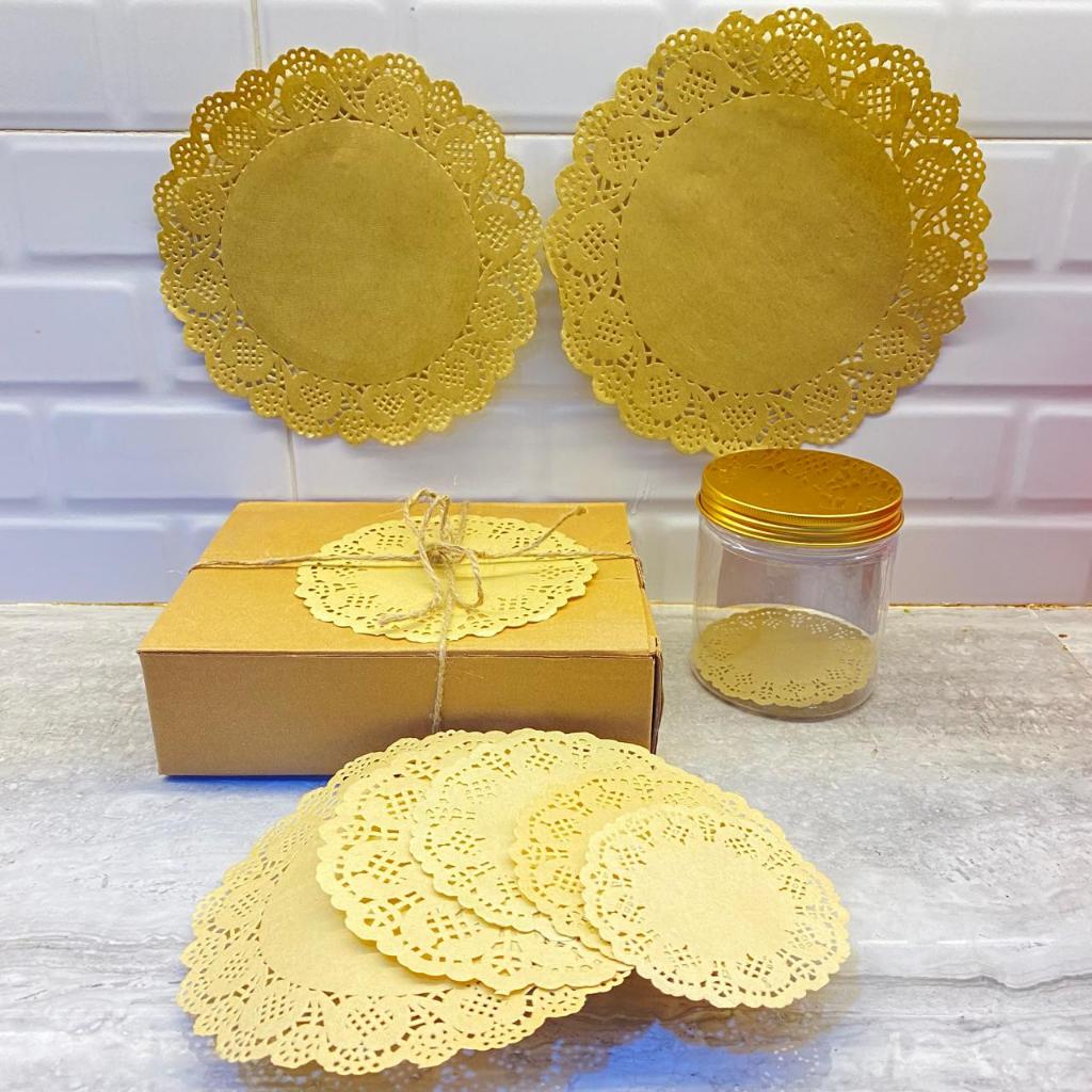 100 LEMBAR KERTAS ALAS KUE 4.5" 5.5" 6.5" 8.5" / KERTAS RENDA KUE / ALAS STOPLES 100 LEMBAR/ DOLLY P