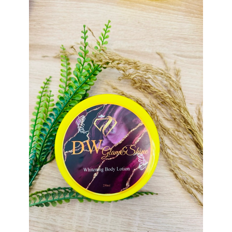 DW glamshine Whitening body lotion