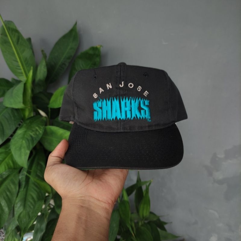 TOPI VINTAGE NHL SAN JOSE SHARKS SCRIPT