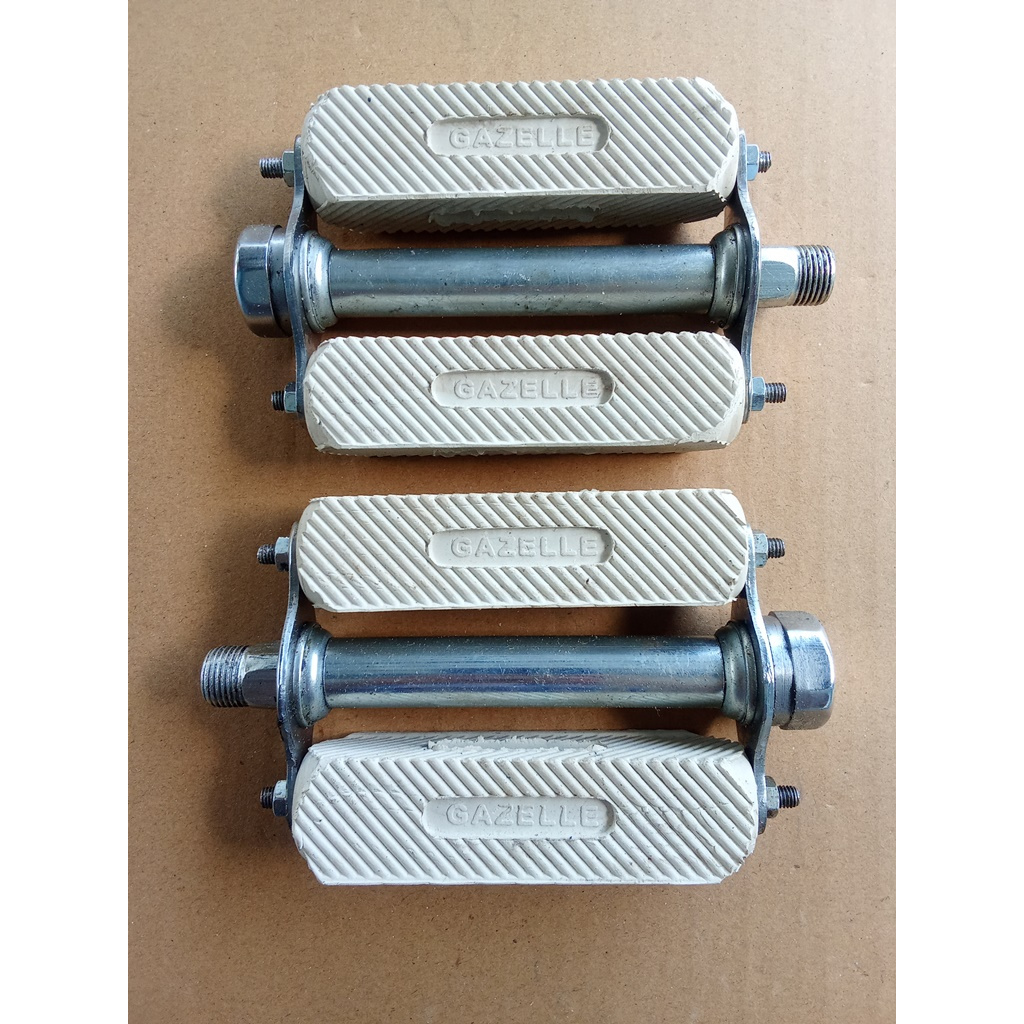 Pedal Sepeda Onthel GAZELLE KW1 Warna Putih Tulang