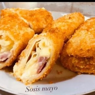 

Risol Mayo Smoked Beef Telur