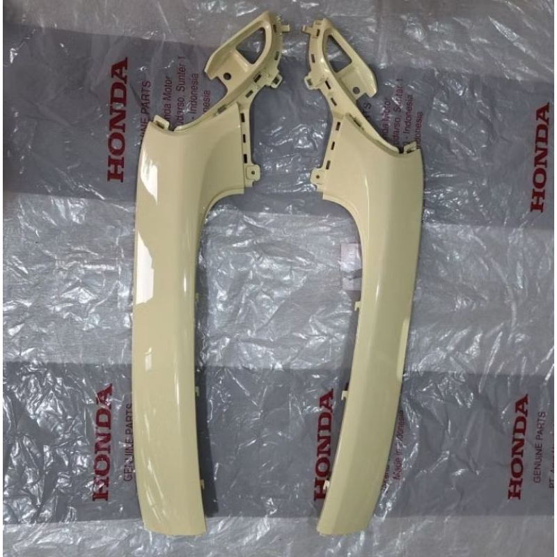 Cover Under L R Side / Dek Bawah Samping Honda Scoopy 110 Prestige 2021-2024 Original