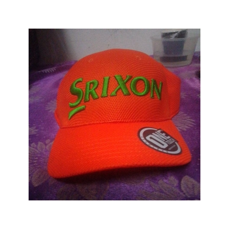 Topi Srixon