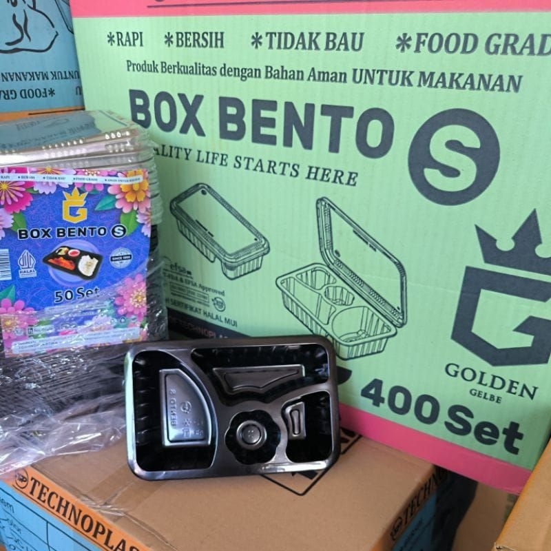 ( 1 Pack isi 50 pcs ) Mika Bento S / Mika Bento Sekat 4 Mini + Tutup